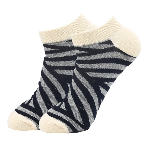Grey Striped Ankle Crazy Socks